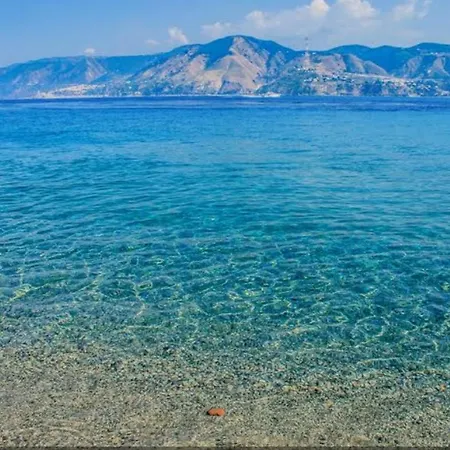 Oda ve Kahvaltı Le Stanze Del Mare - 3*